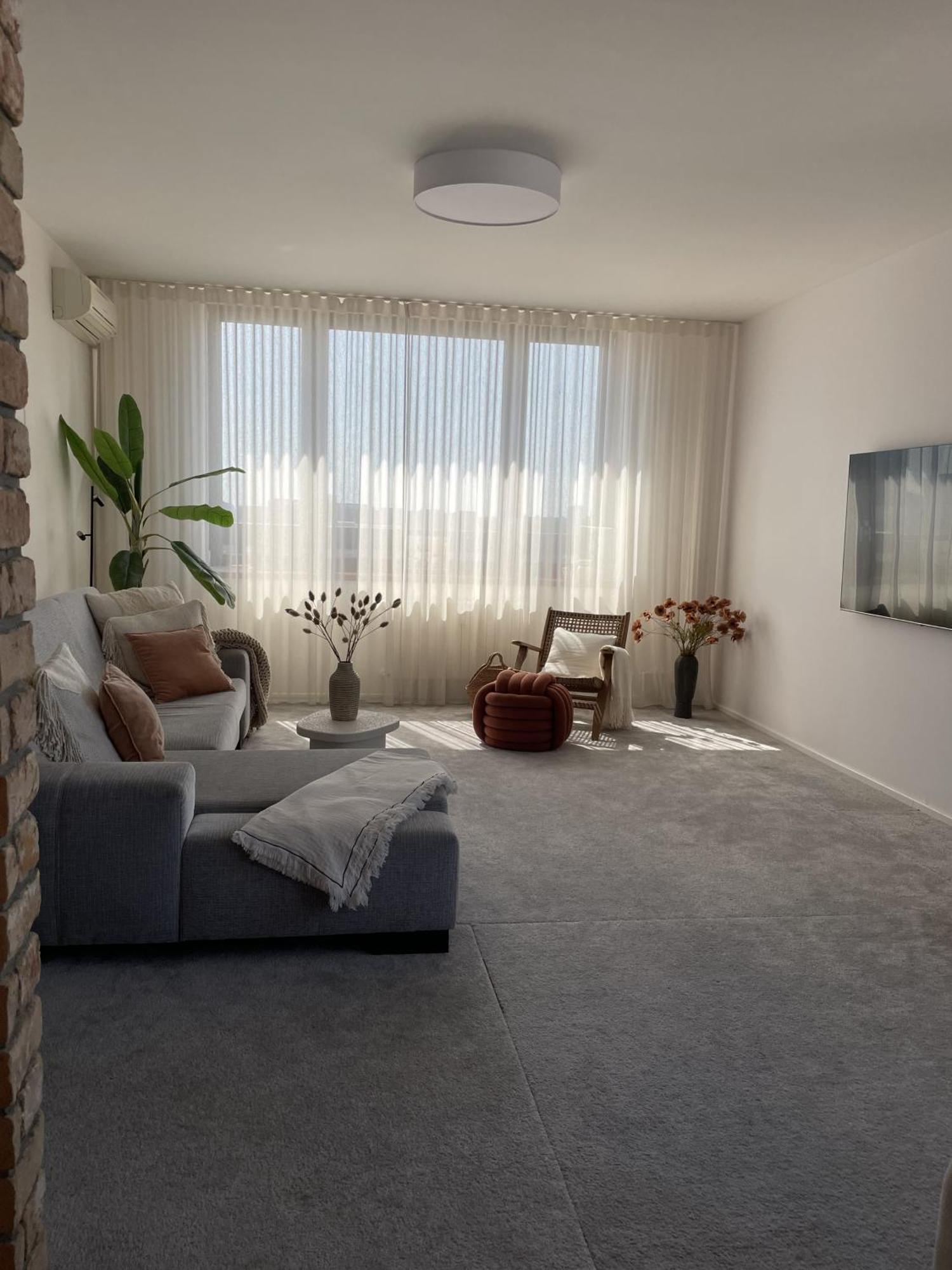Panorama View Design Apt In Old Town - Free Parking Bratislava Exterior foto